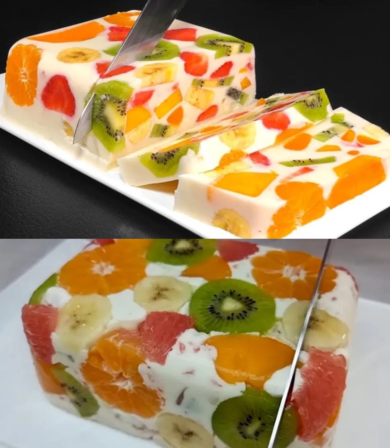 duas imagem da sobremesa de frutas, uma sendo cortada com a faca por cima e outra apenas com a faca iniciando o corte.